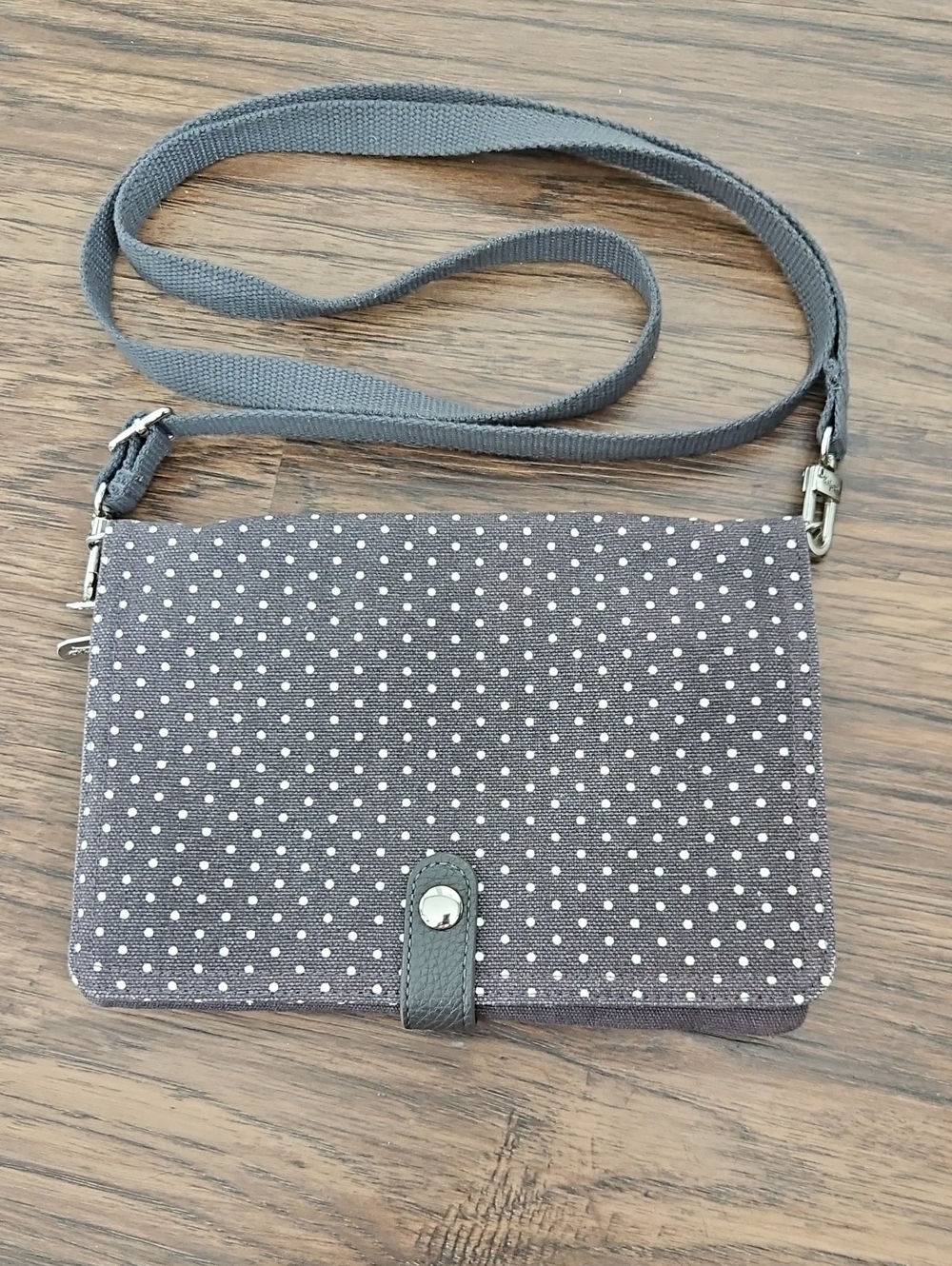 Thirty-One Dot Print Crossbody Wallet Bag Gray